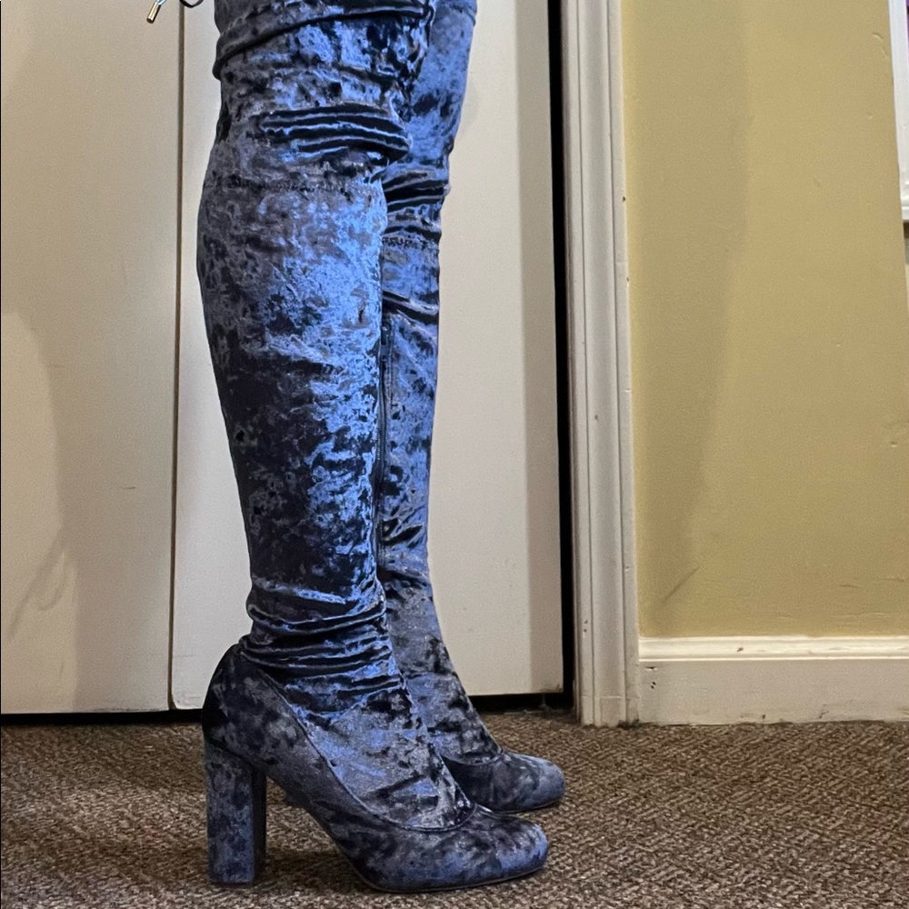 Suede Thigh High Bootsp
